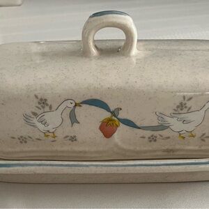 Vintage goose & Ribbon Ceramic Butter Dish